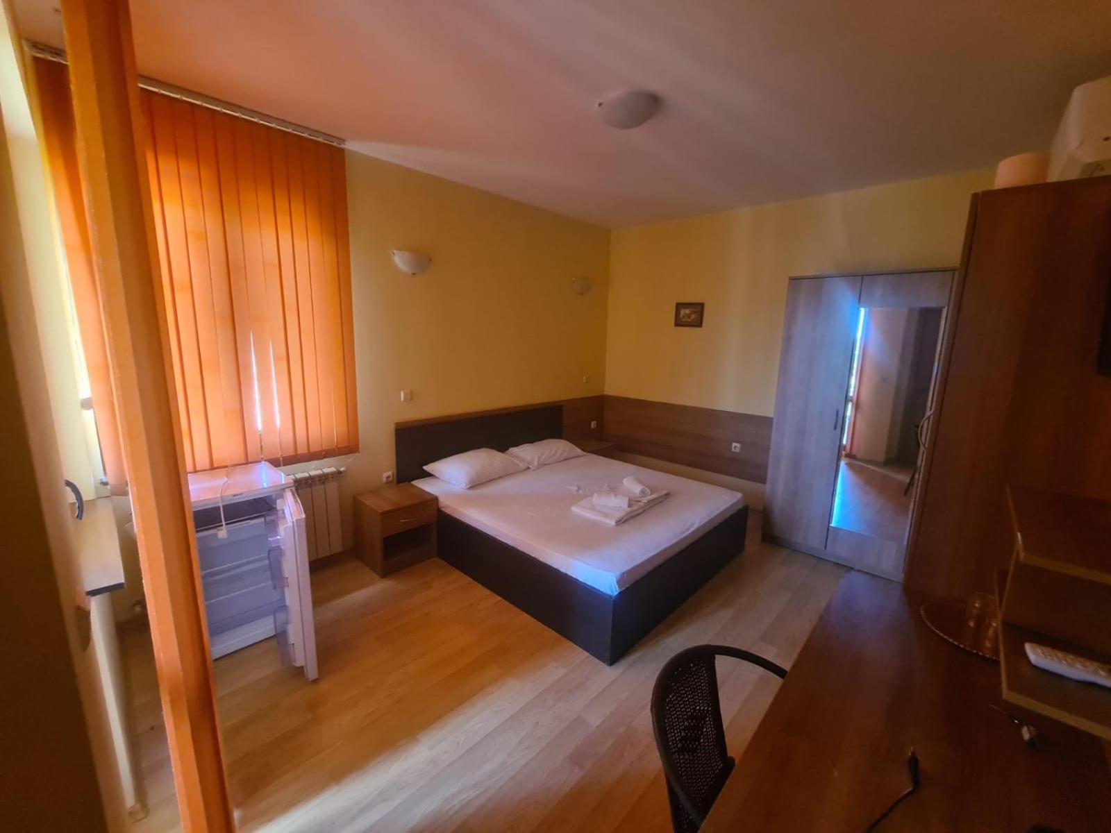 Villa B&B Varna ภายนอก รูปภาพ
