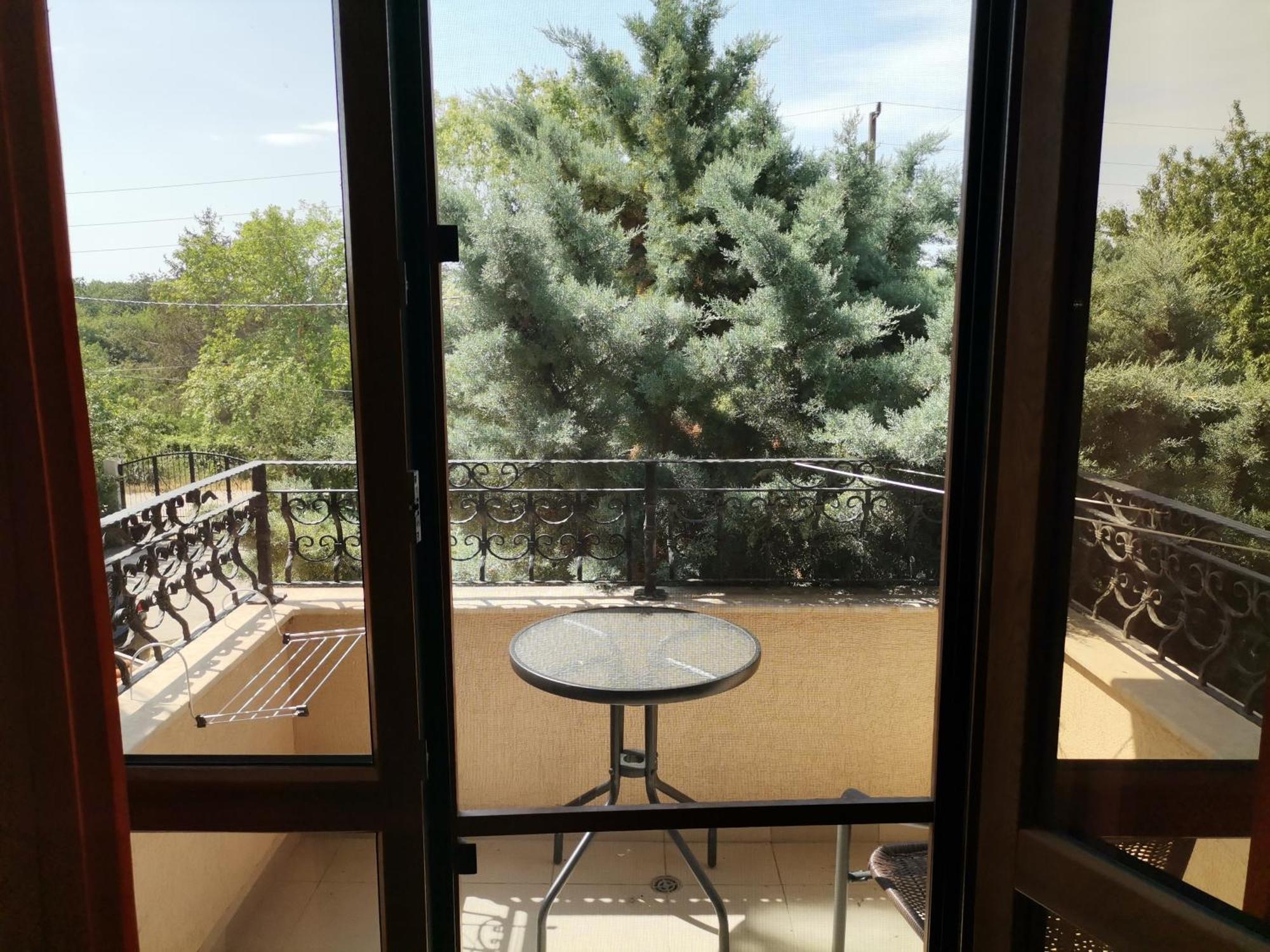 Villa B&B Varna ภายนอก รูปภาพ